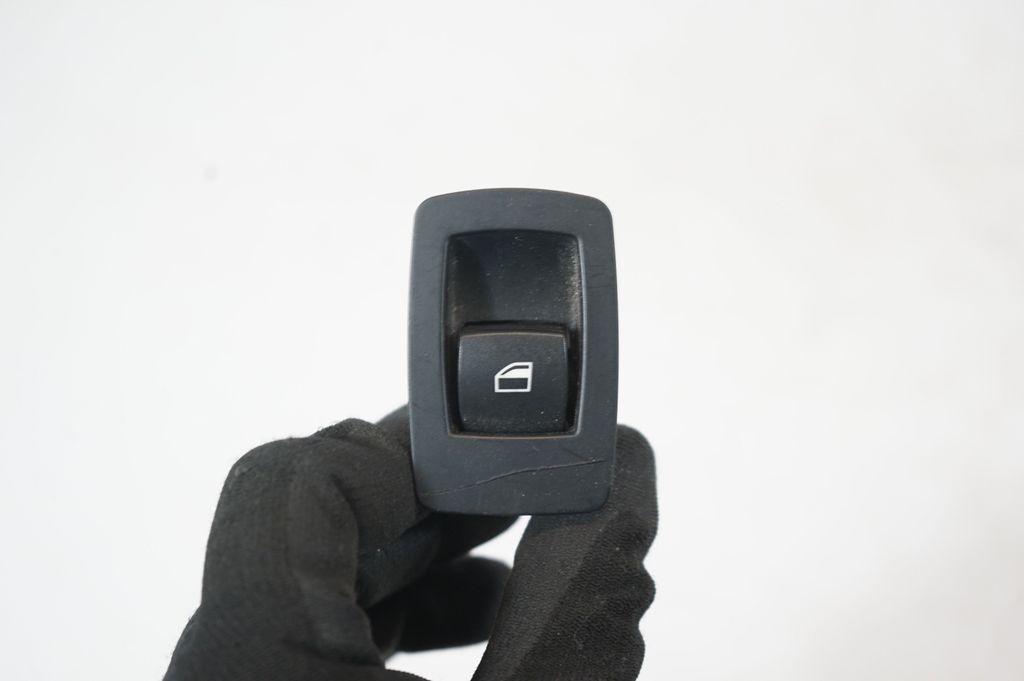 Electric window control switch (6)