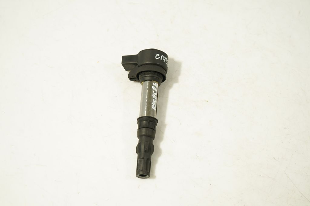 High voltage ignition coil