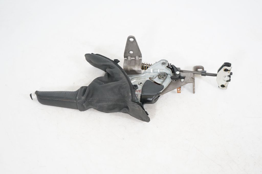 Handbrake/parking brake lever assembly (3)