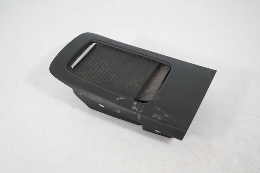 Glove box central console (7)