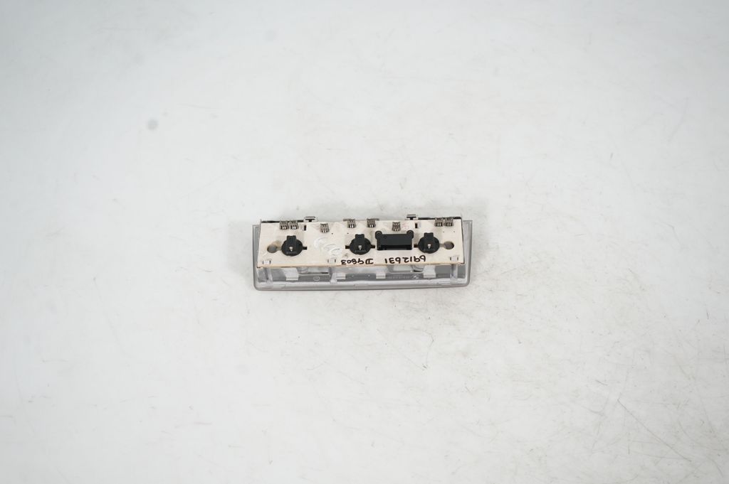 Front seat light (5)