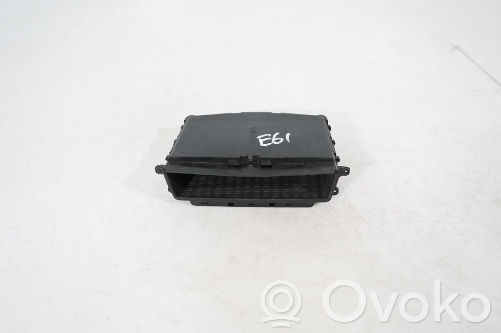 Glove box central console (5)