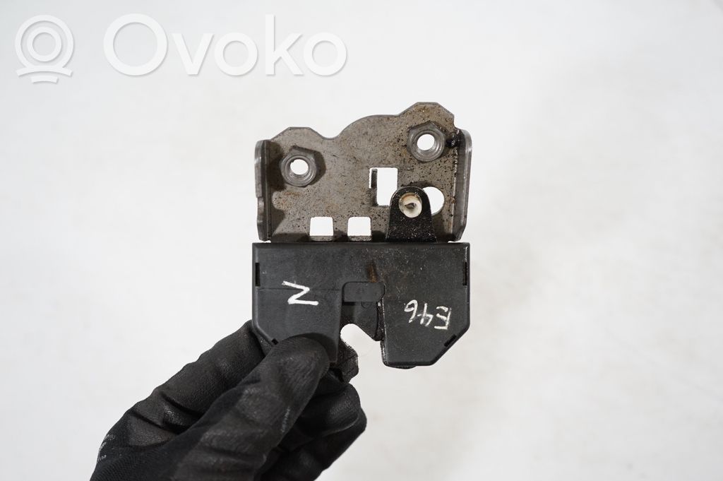 Seat back rest lock catch (6)