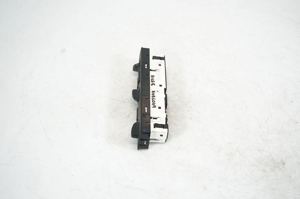 Climate control unit (2)