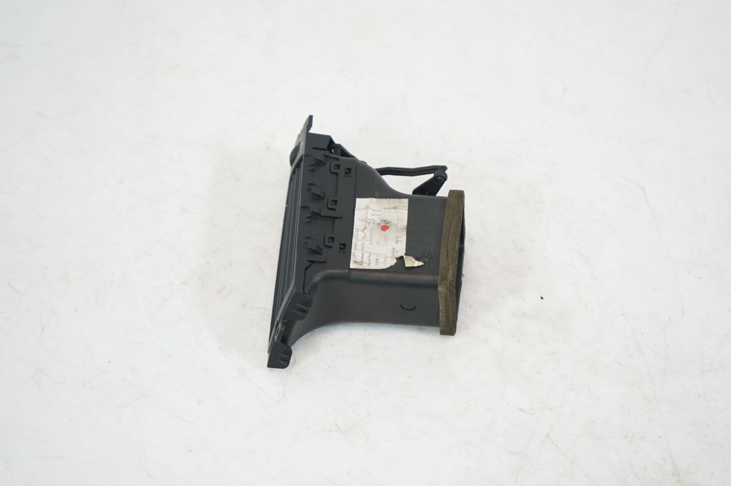 Dashboard side air vent grill/cover trim (2)