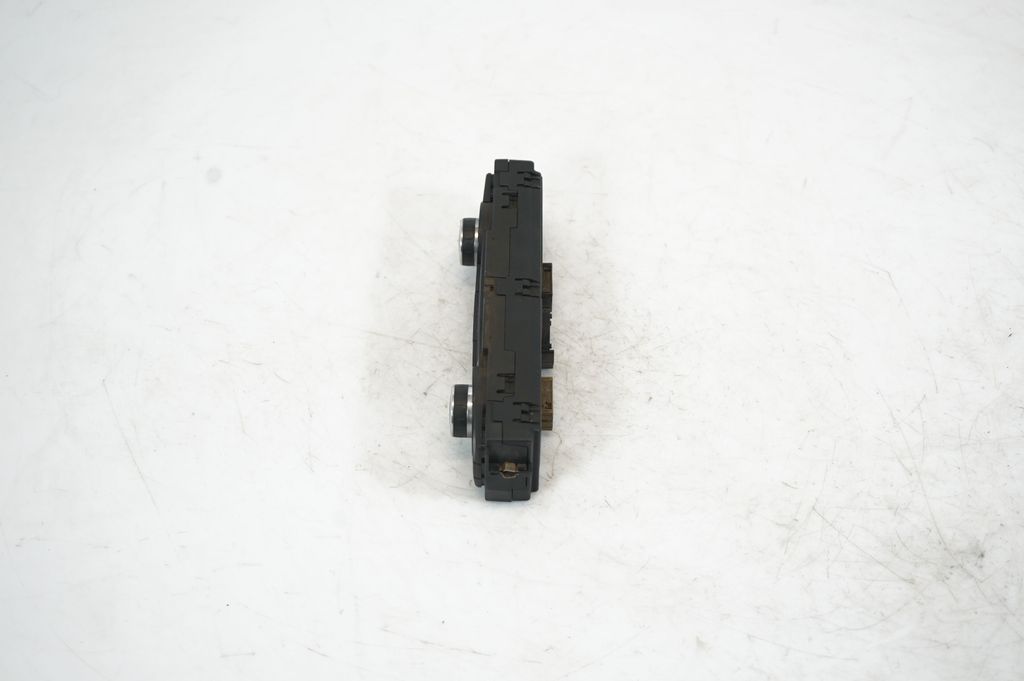 Climate control unit (2)