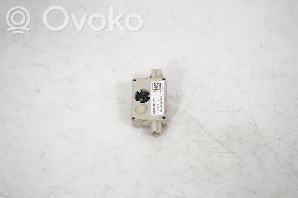 Aerial antenna amplifier (4)