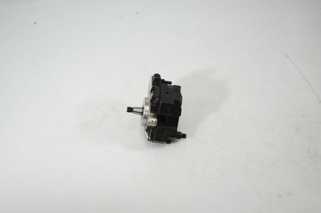 Fuel injection high pressure pump (2)