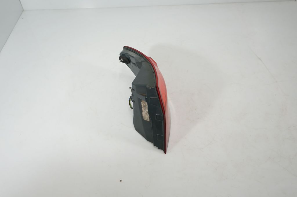 Rear/tail lights (4)