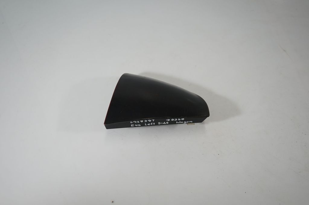 Rear/tail lights (2)