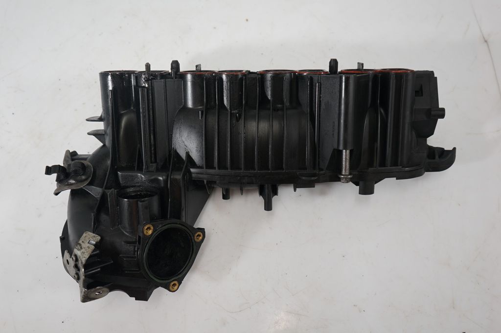 Intake manifold (6)