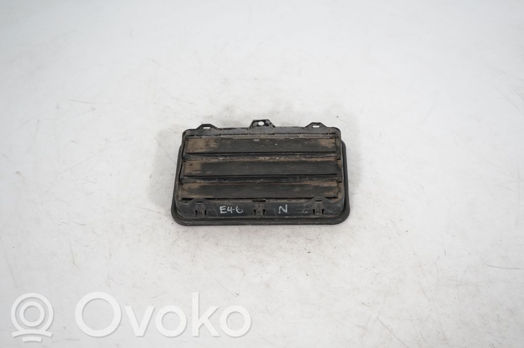 Quarter panel pressure vent (5)