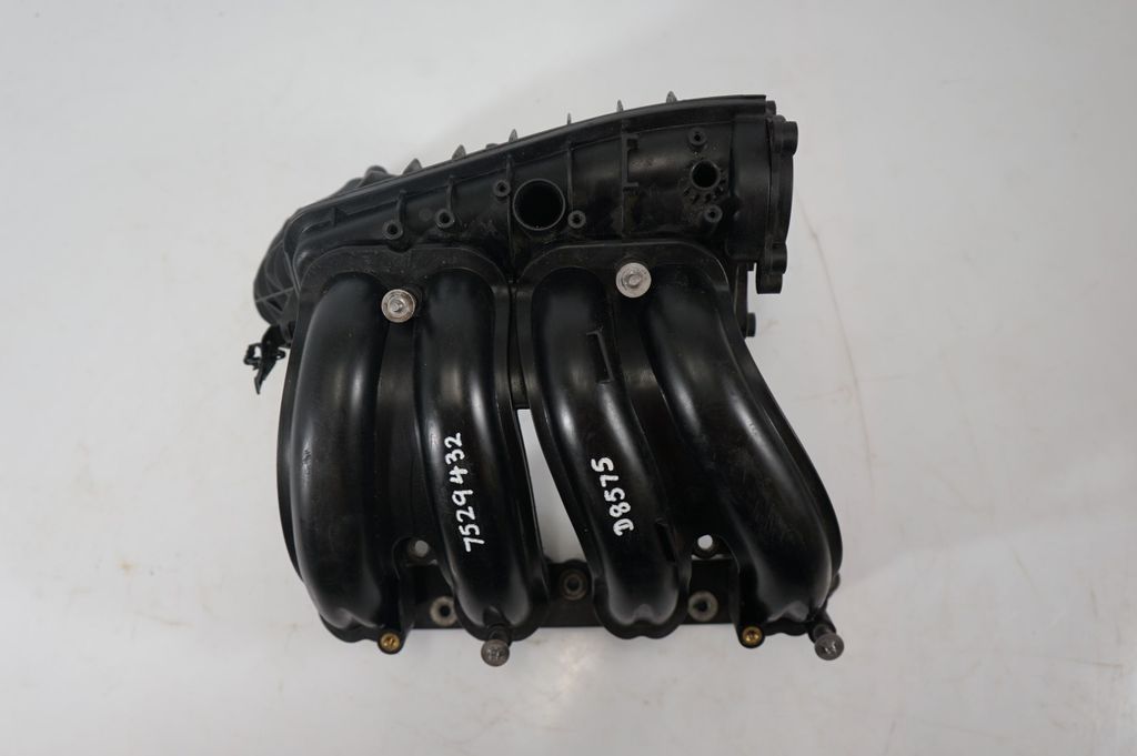 Intake manifold (6)