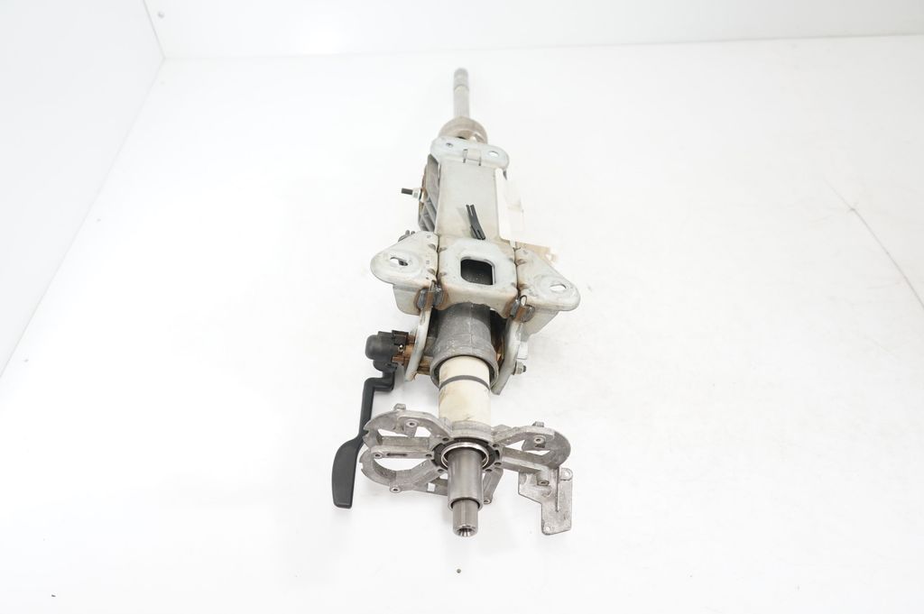 Steering wheel axle (5)