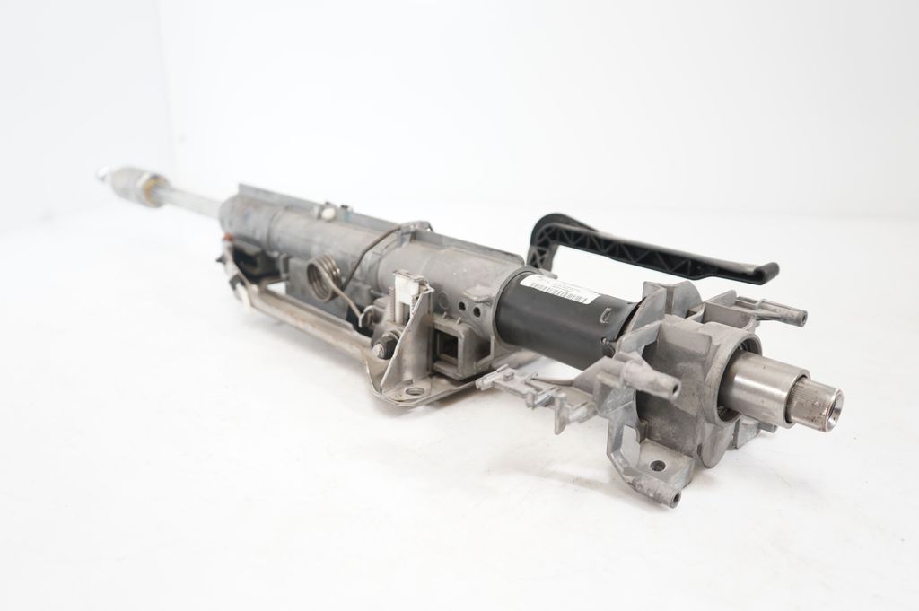 Steering wheel axle (5)