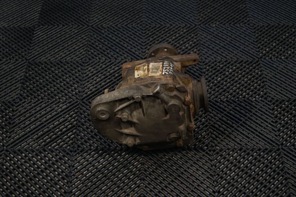 Rear differential (4)