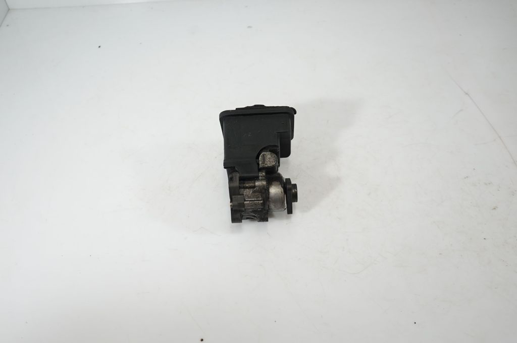 Power steering pump (5)