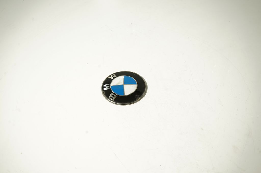Manufacturer badge logo/emblem (4)