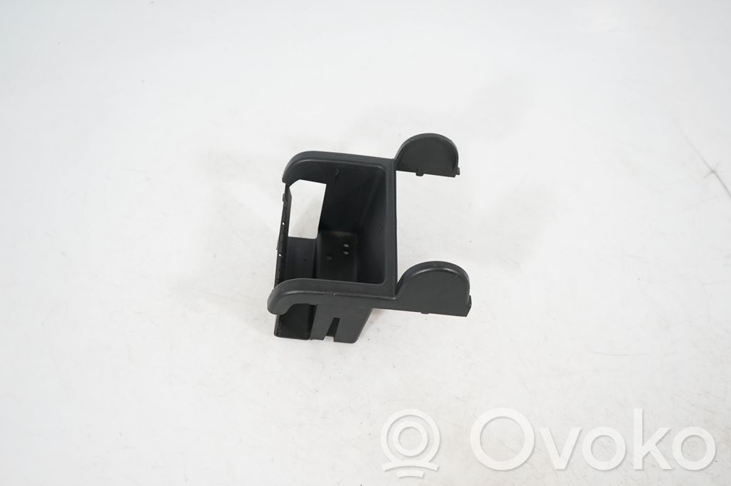 Other center console (tunnel) element (2)