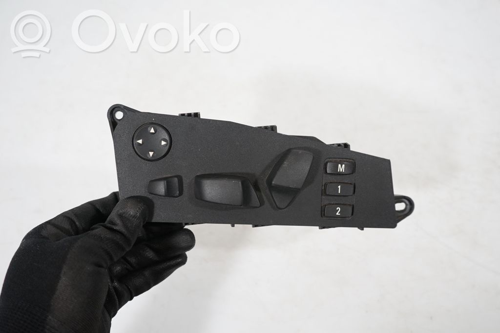 Seat control module (6)