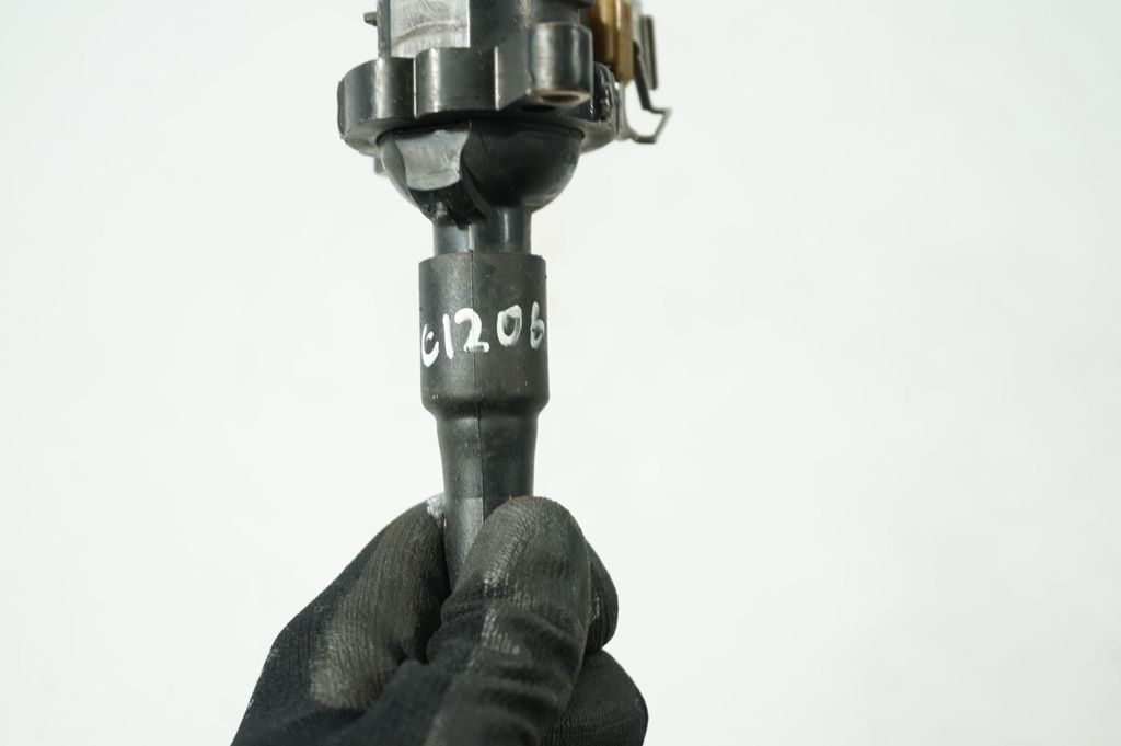 High voltage ignition coil (7)