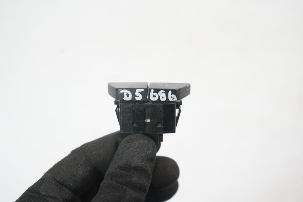 Other switches/knobs/shifts (8)