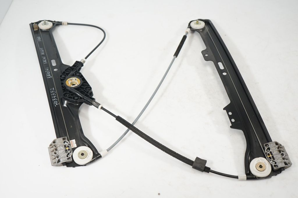 Front door window regulator with motor (4)