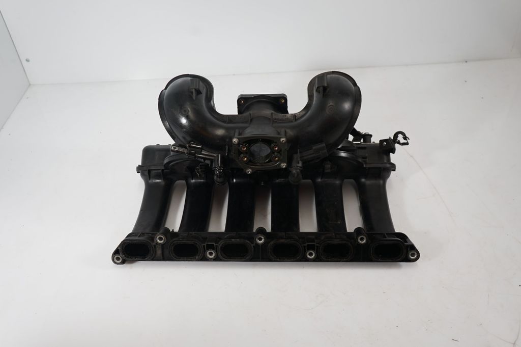 Intake manifold (5)