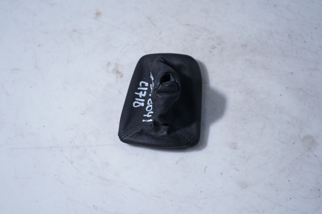 Gear lever shifter trim leather/knob (2)