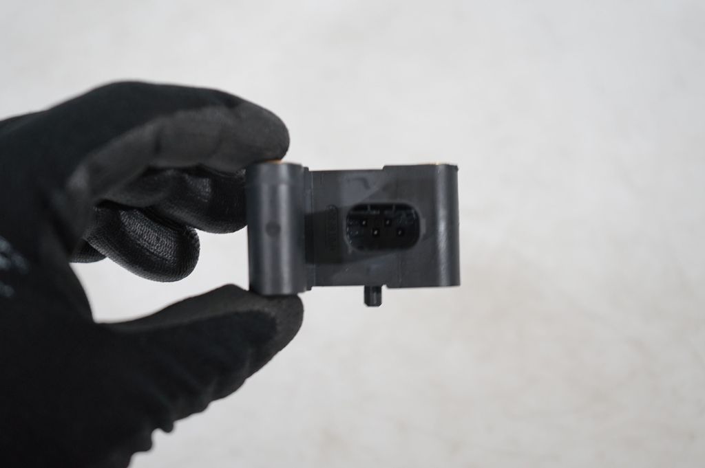 Airbag deployment crash/impact sensor (6)