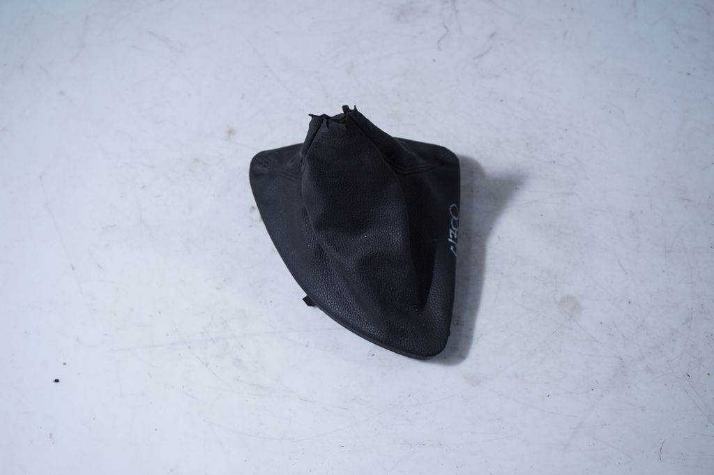 Gear lever shifter trim leather/knob (2)