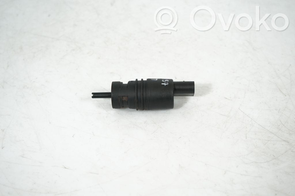 Headlight washer pump (3)