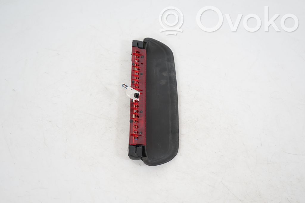 Third/center stoplight (4)