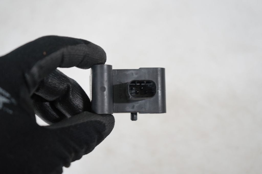 Airbag deployment crash/impact sensor (9)