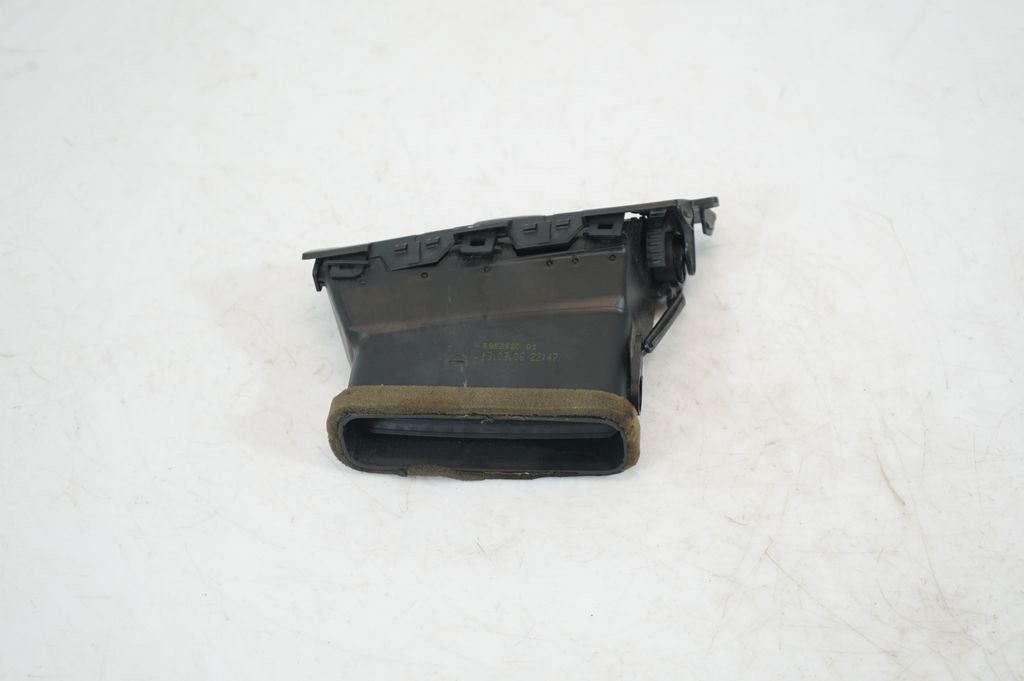 Dashboard side air vent grill/cover trim (3)