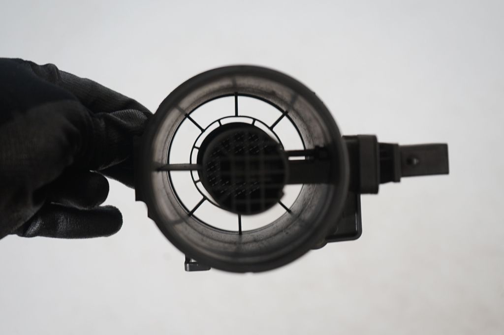 Mass air flow meter (6)