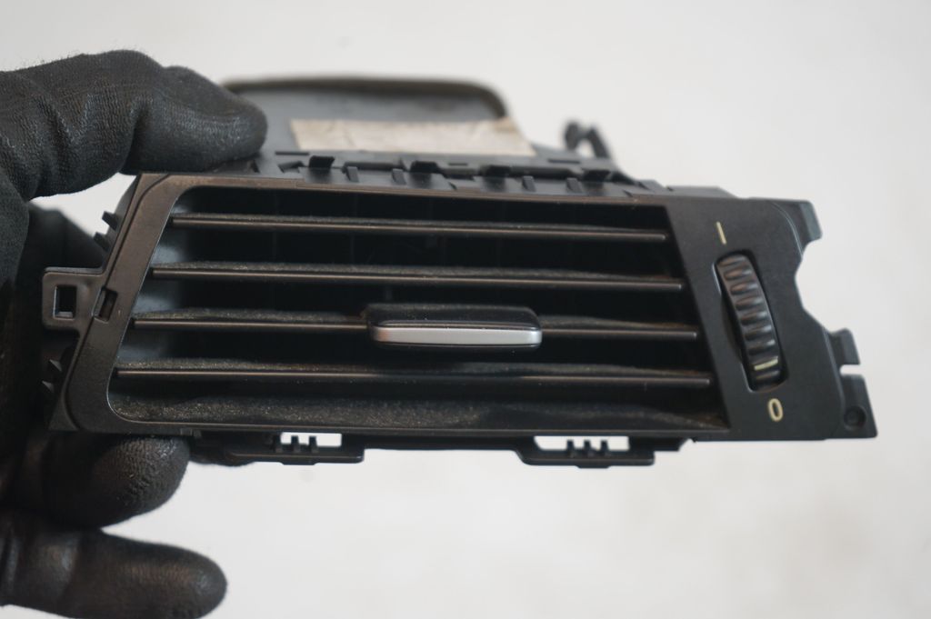 Dashboard side air vent grill/cover trim (11)