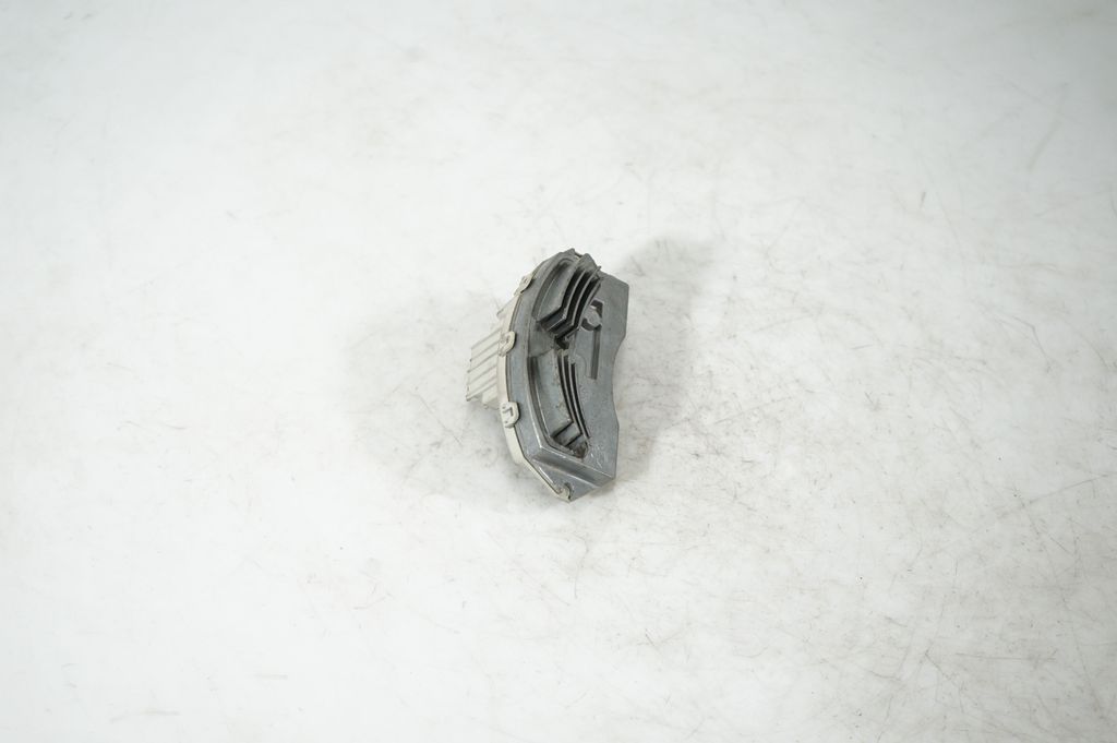 Heater blower motor/fan resistor (4)