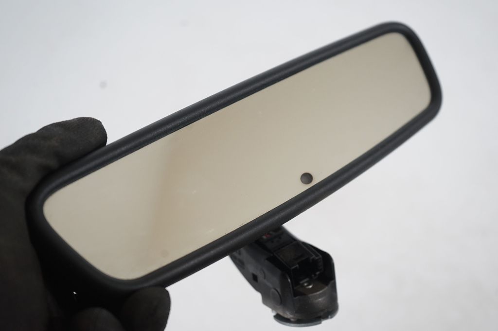 Rear view mirror (interior) (6)