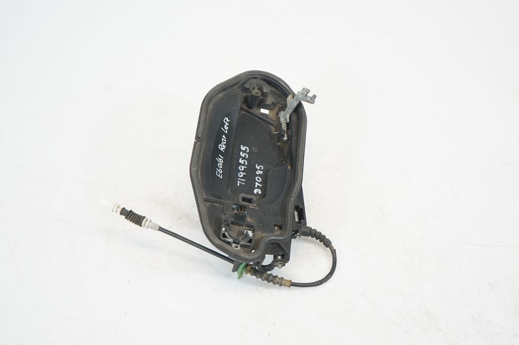 Rear door exterior handle (4)