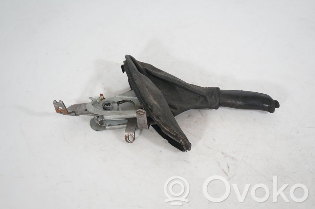 Handbrake/parking brake lever assembly