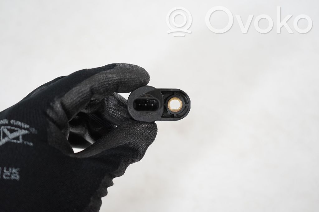 Camshaft position sensor (6)