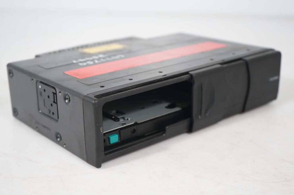 CD/DVD changer (7)