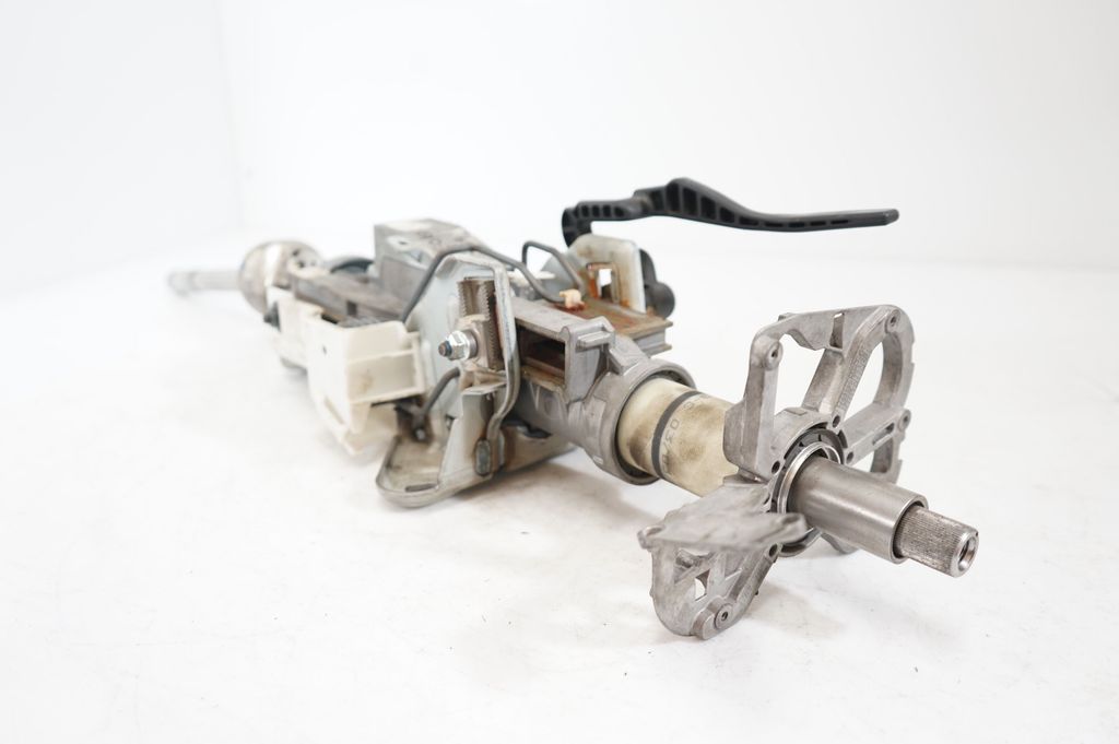 Steering wheel axle (6)