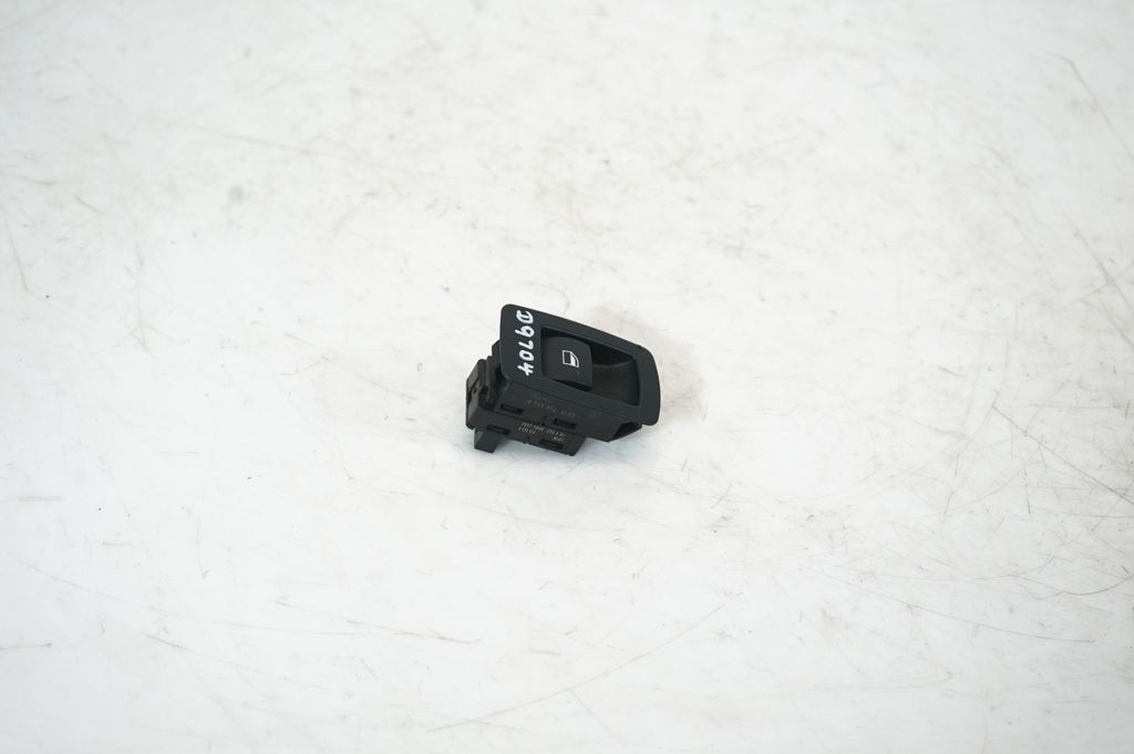 Electric window control switch (4)