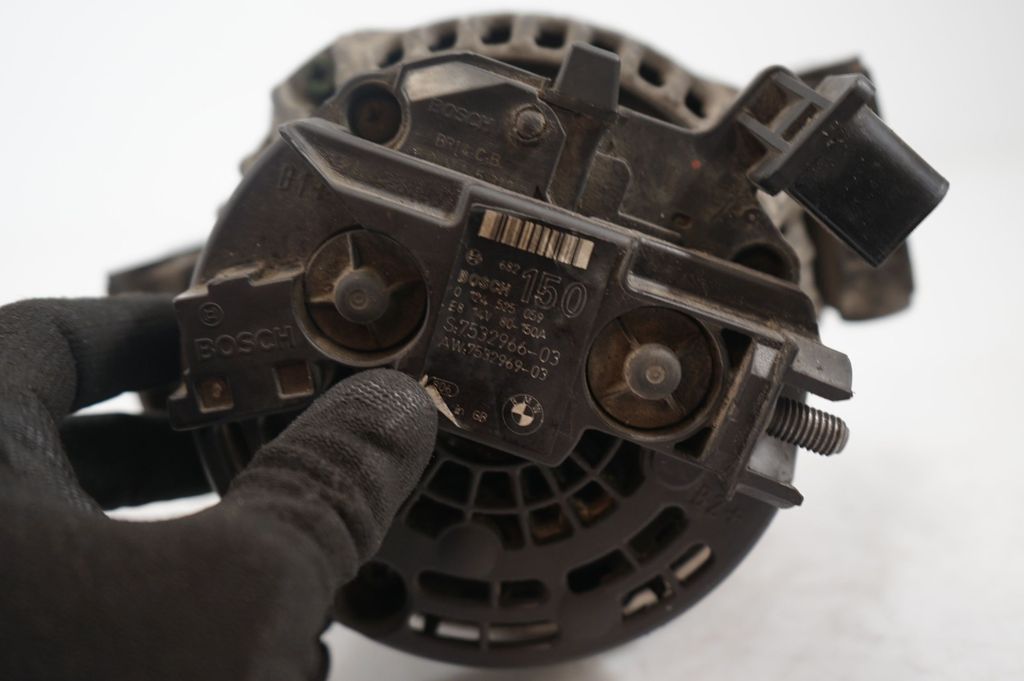 Generator/alternator (8)