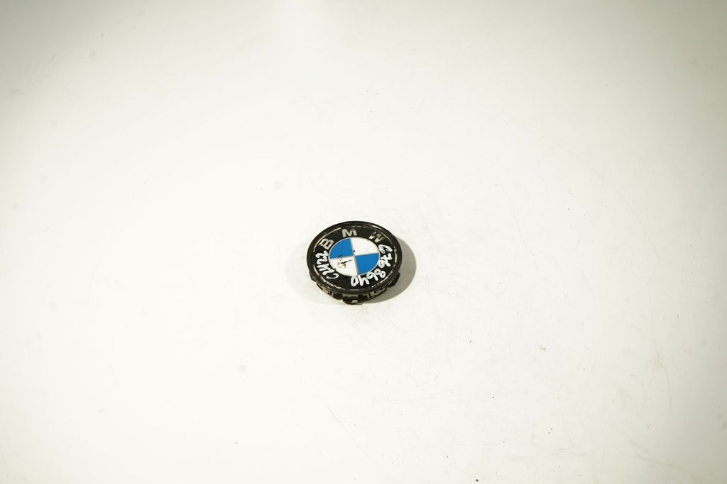 Original wheel cap