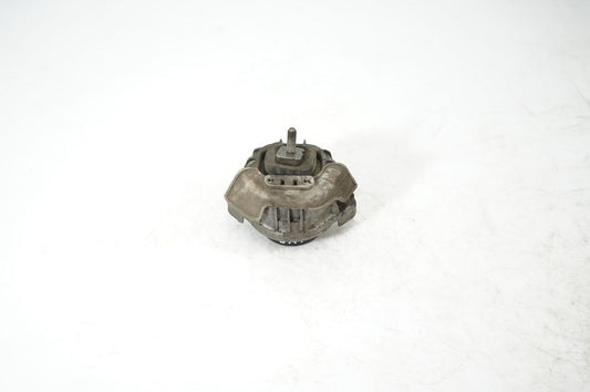 Engine mount bracket