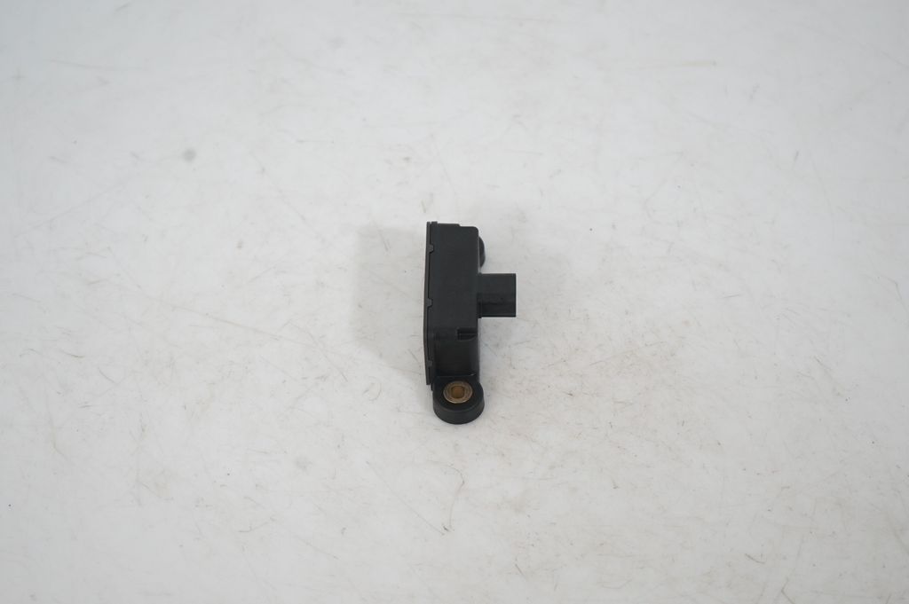 ESP acceleration yaw rate sensor (2)