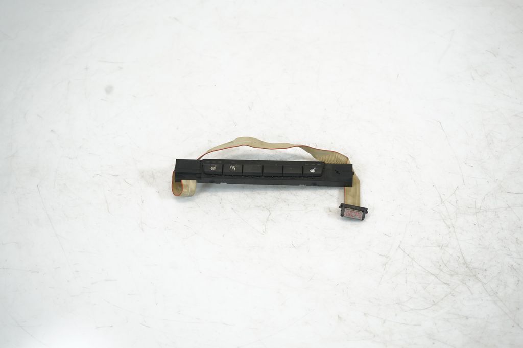 Seat heating switch (3)